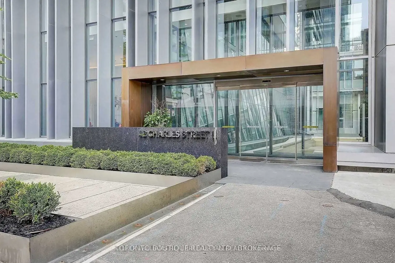 42 Charles Street 409 photo 2