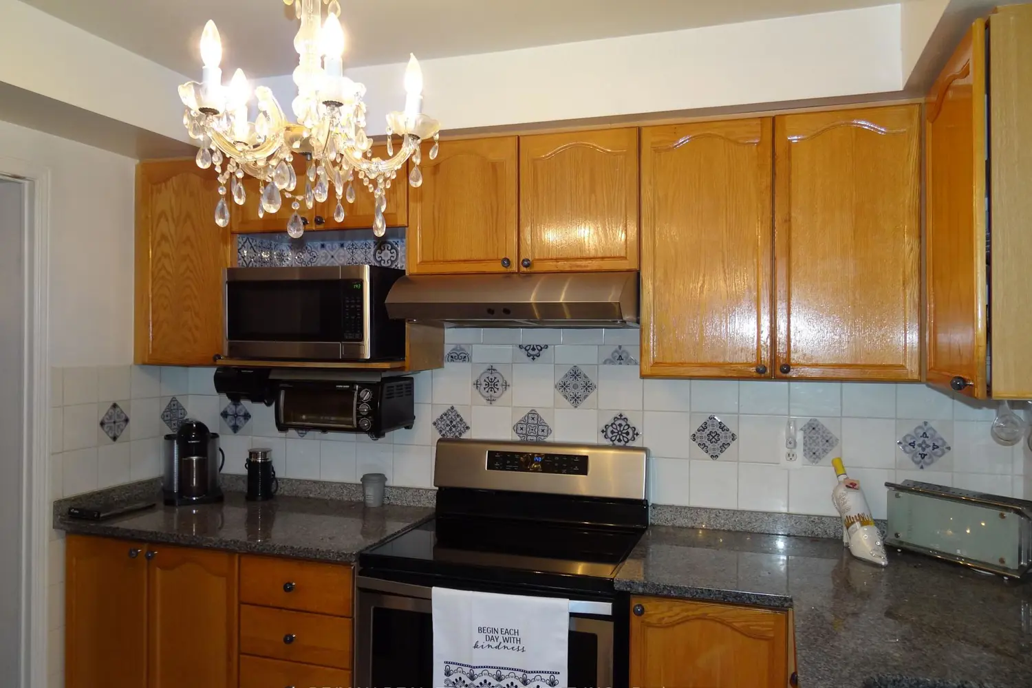 42 Davis Crescent photo 5