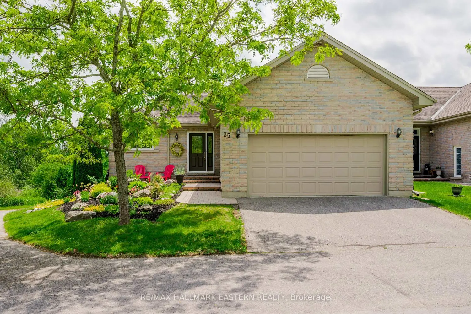 301 Carnegie Avenue 35