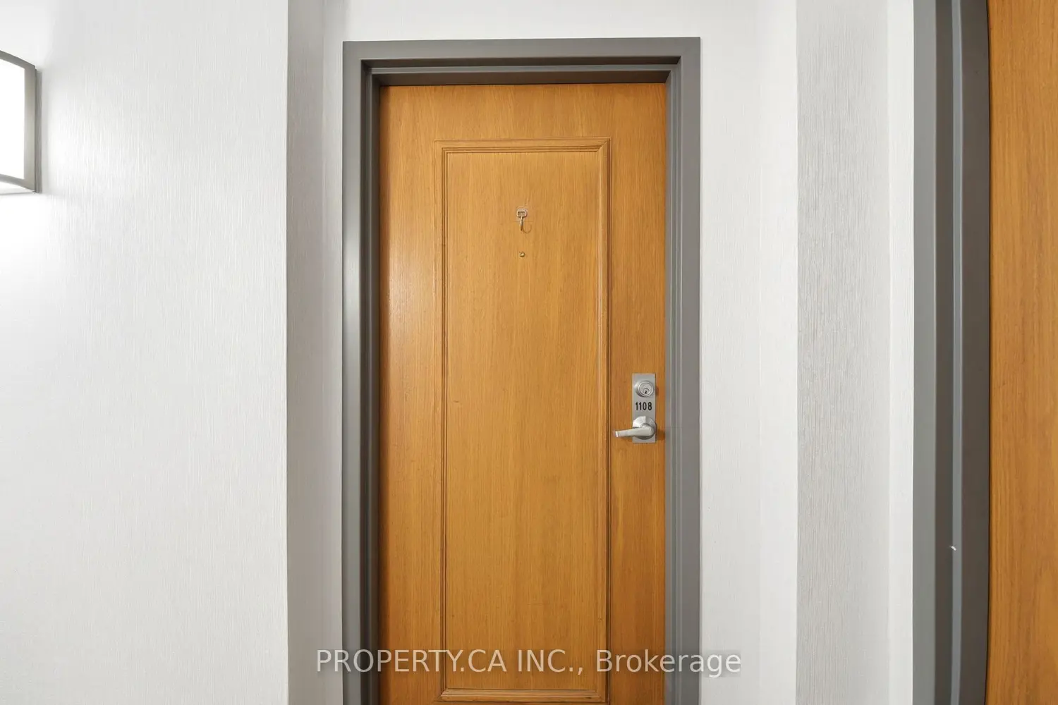 7 Concorde Place 1108 photo 2