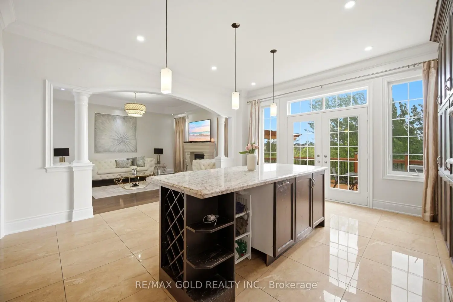 155 Bellchase Trail photo 2