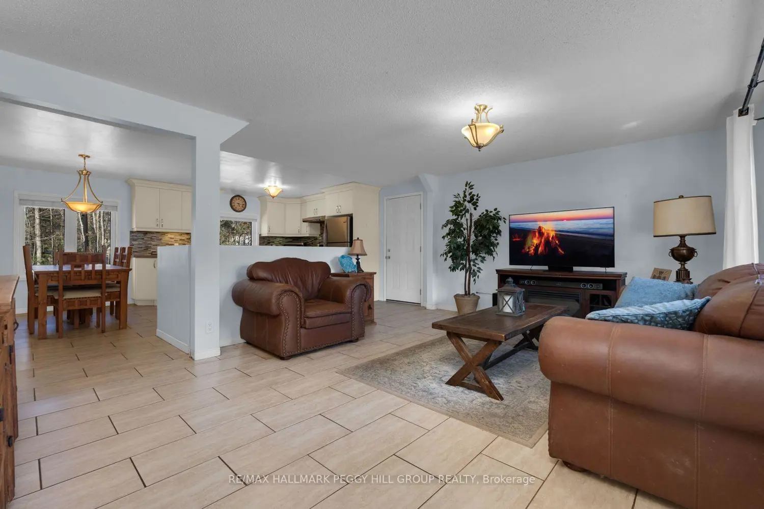 144 Trout Lane photo 3