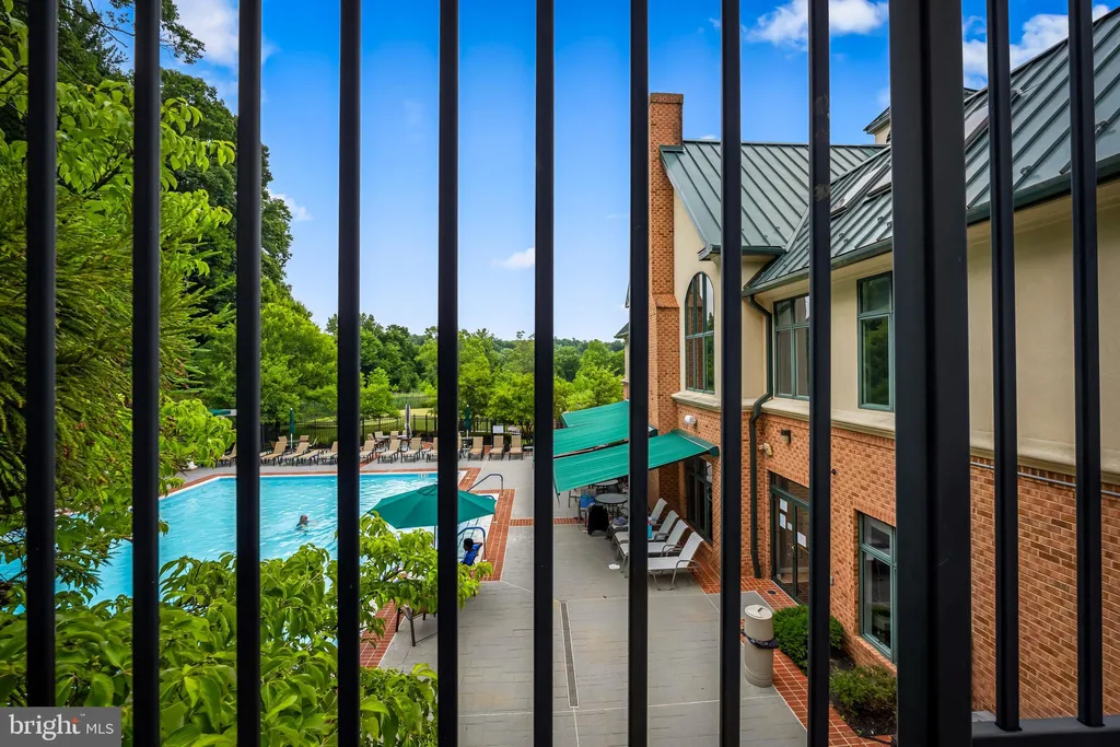 4300 Scotch Rose Court Unit 4300, Pikesville, MD 21208
