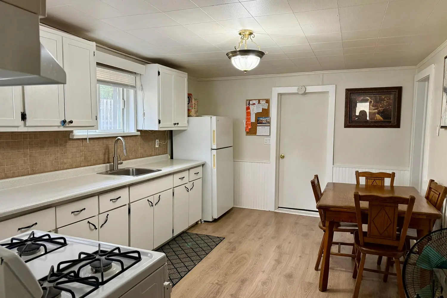 22 Mcgivern Street photo 5