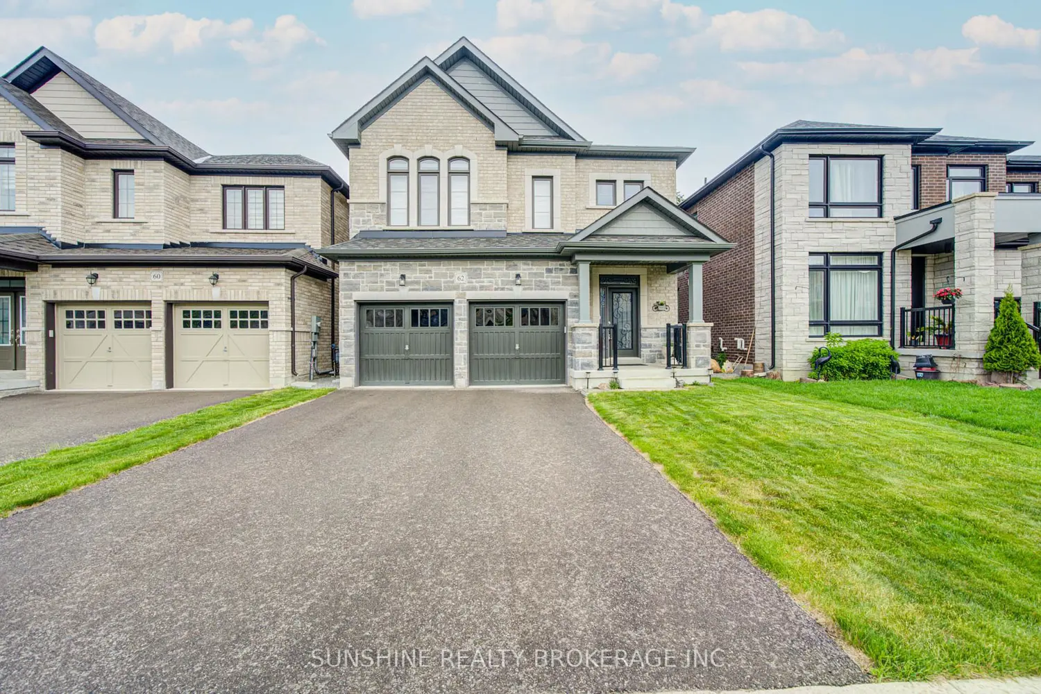 62 Betty May Crescent