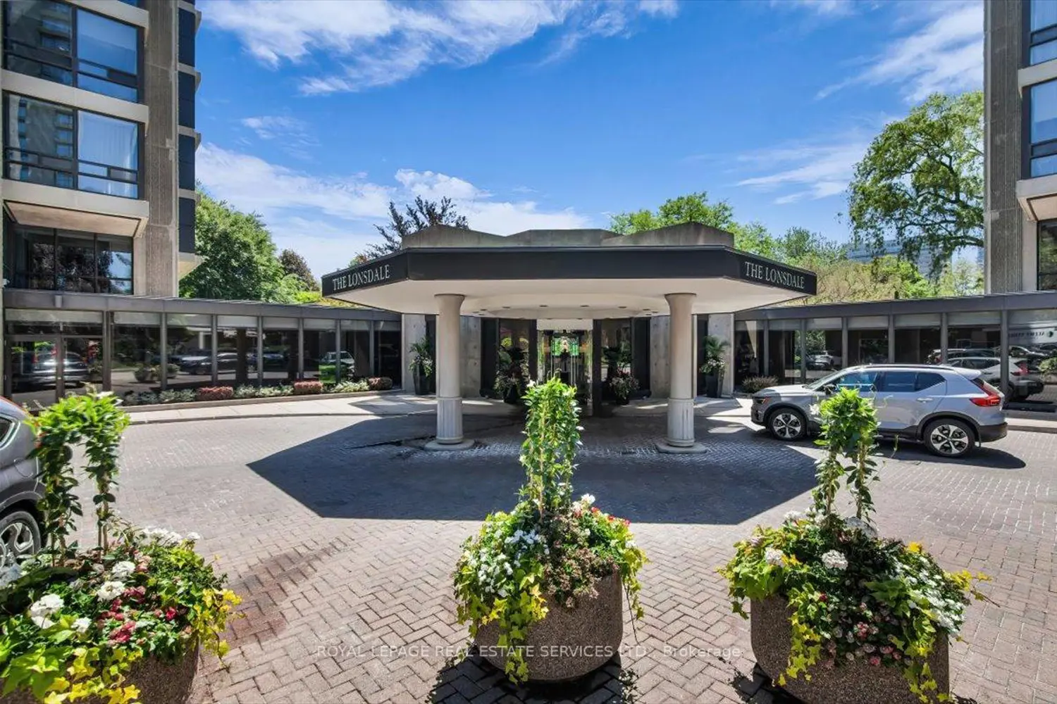 619 Avenue Road 1104