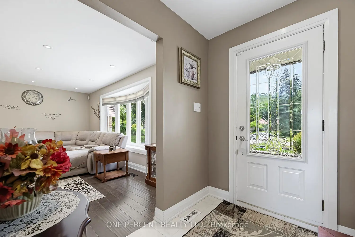 25 Hilltop Drive photo 4