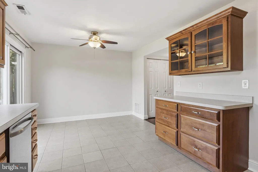 393 Carronade Way, Arnold, MD 21012 photo 5