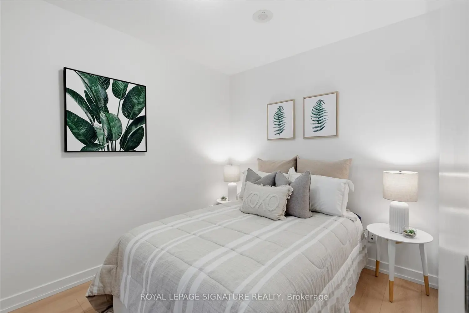 170 Sumach Street 1807 photo 4