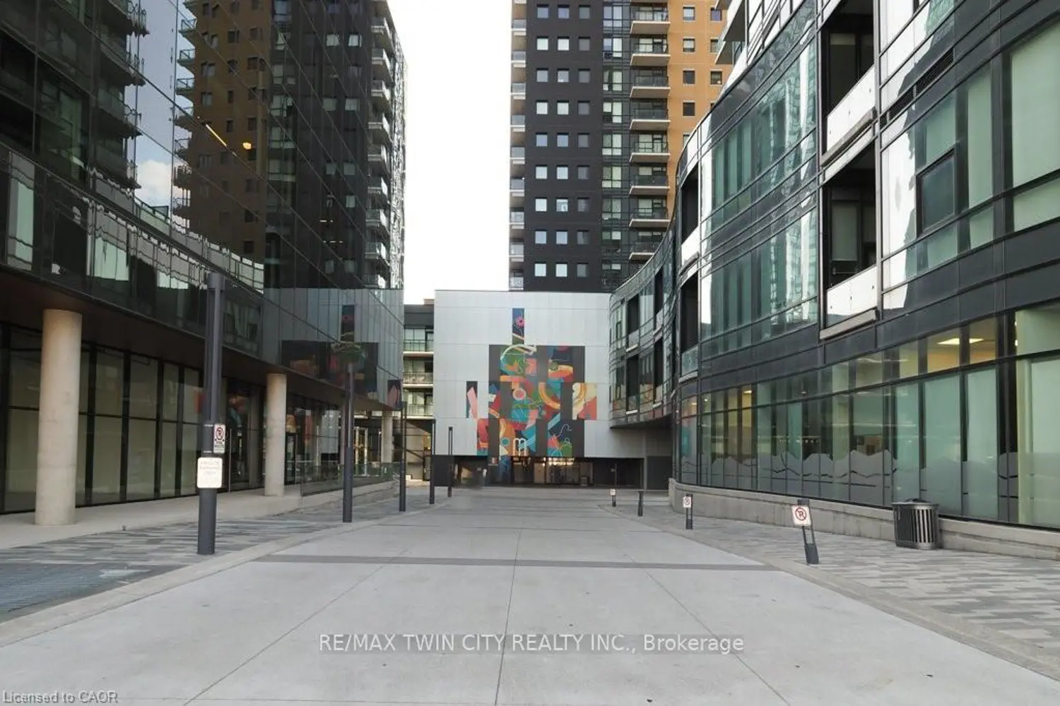 100 Garment Street 910