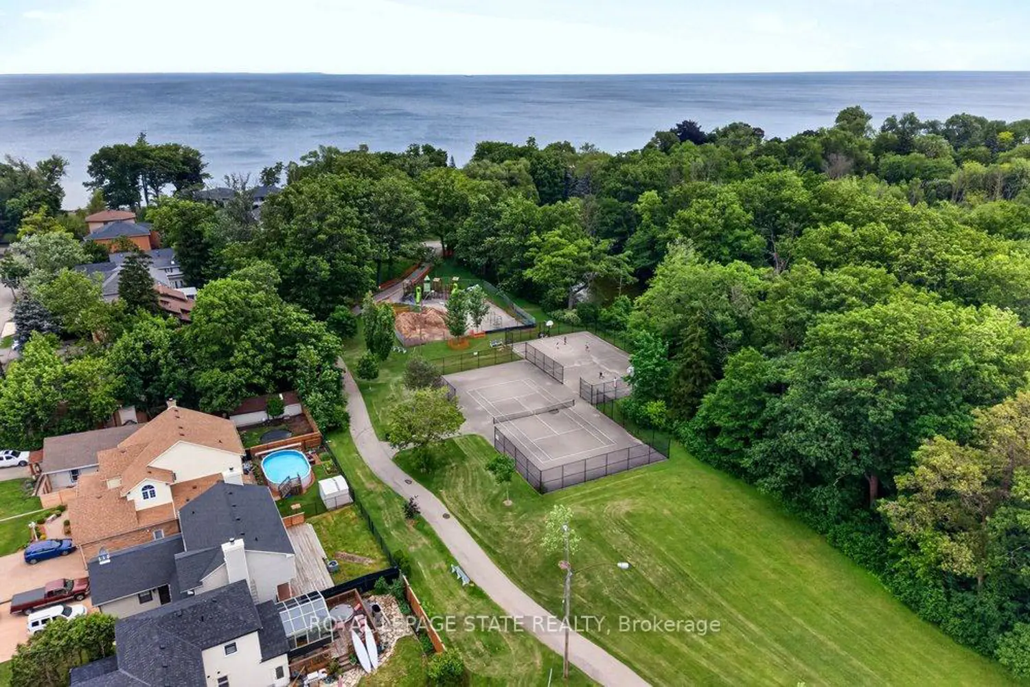 44 Frances Avenue 30 photo 2