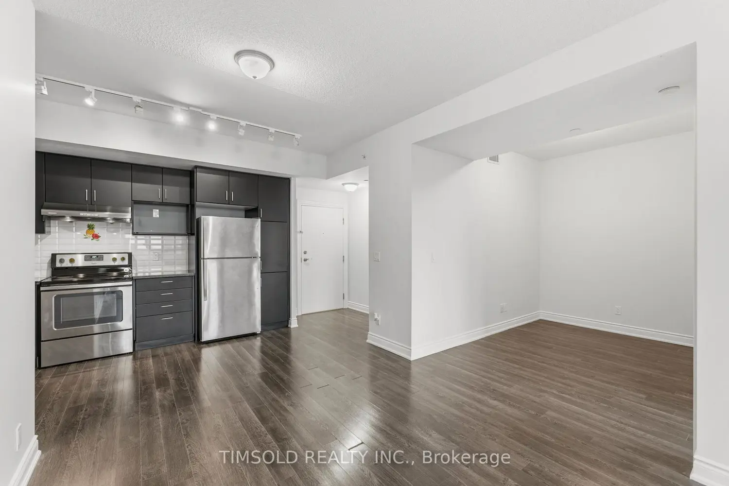 33 Clegg Road 1012 photo 5