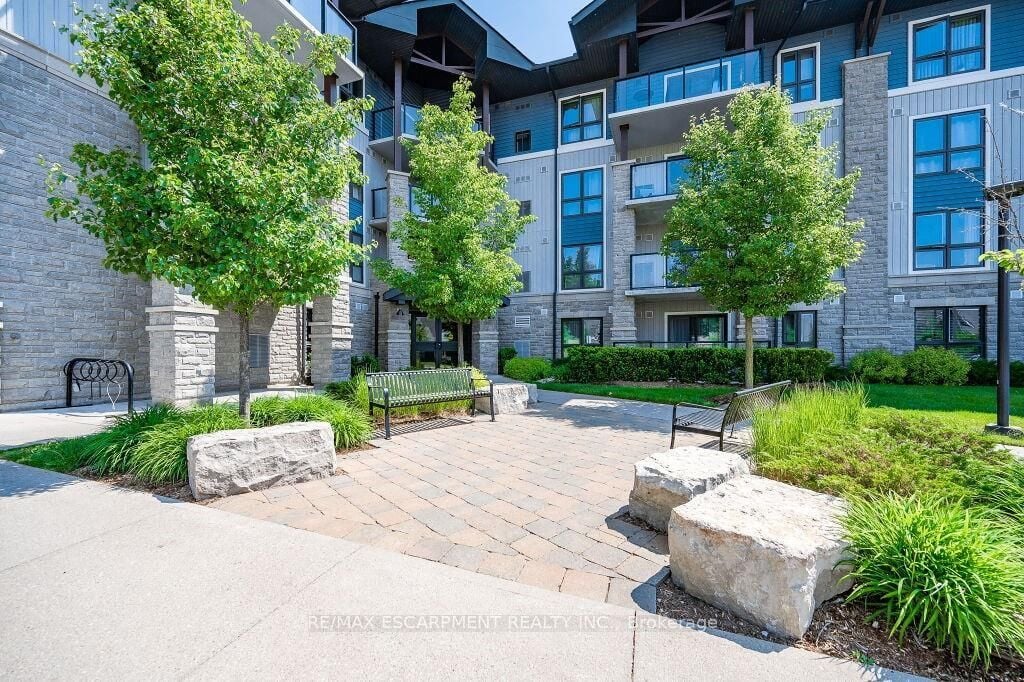 LL04-50 Bryan Court, Kitchener, ON, N2A 4N4 photo 3