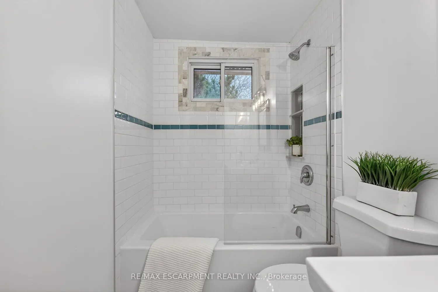 167 Darlington Drive photo 5