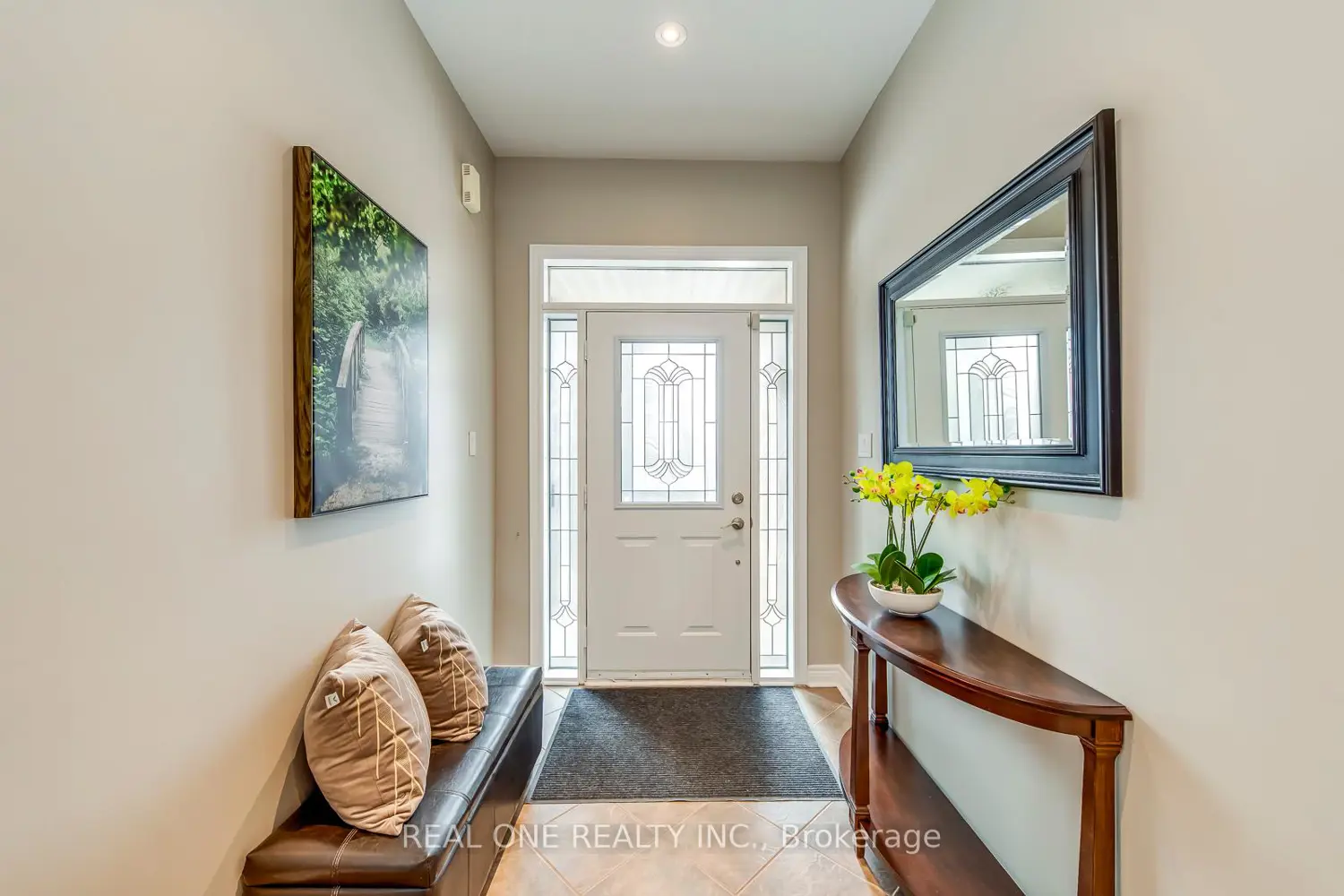 2511 Felhaber Crescent photo 2