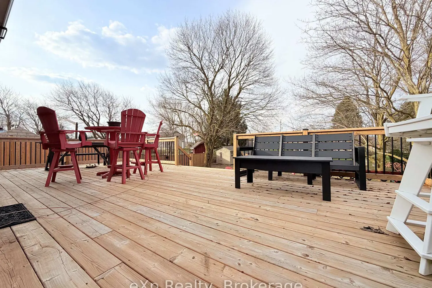 1043 9 Highway photo 2