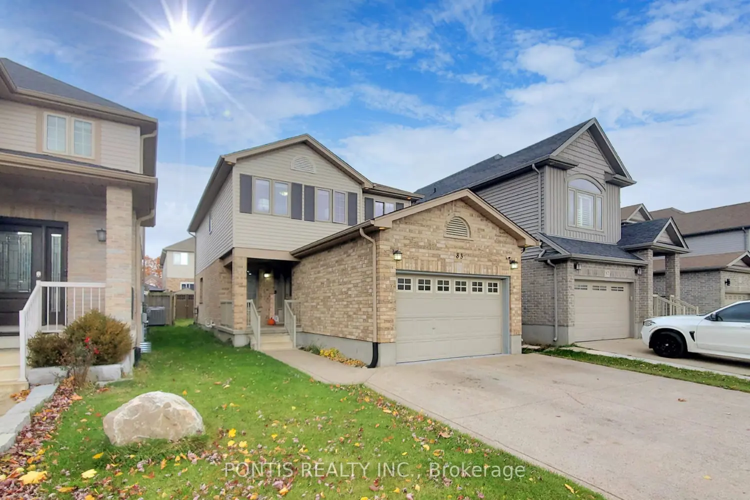 83 Hinrichs Crescent photo 2