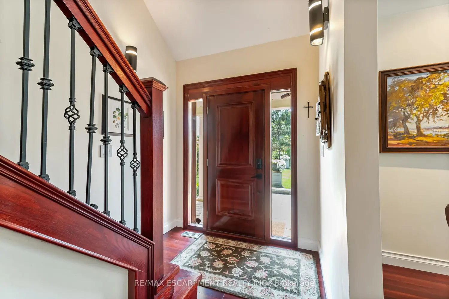 493 Ridge Road photo 3