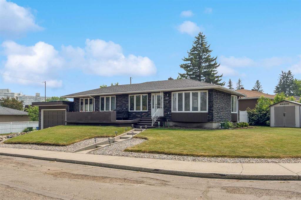 25 Manor Road SW, Calgary, AB, T2V 2A1 photo 2