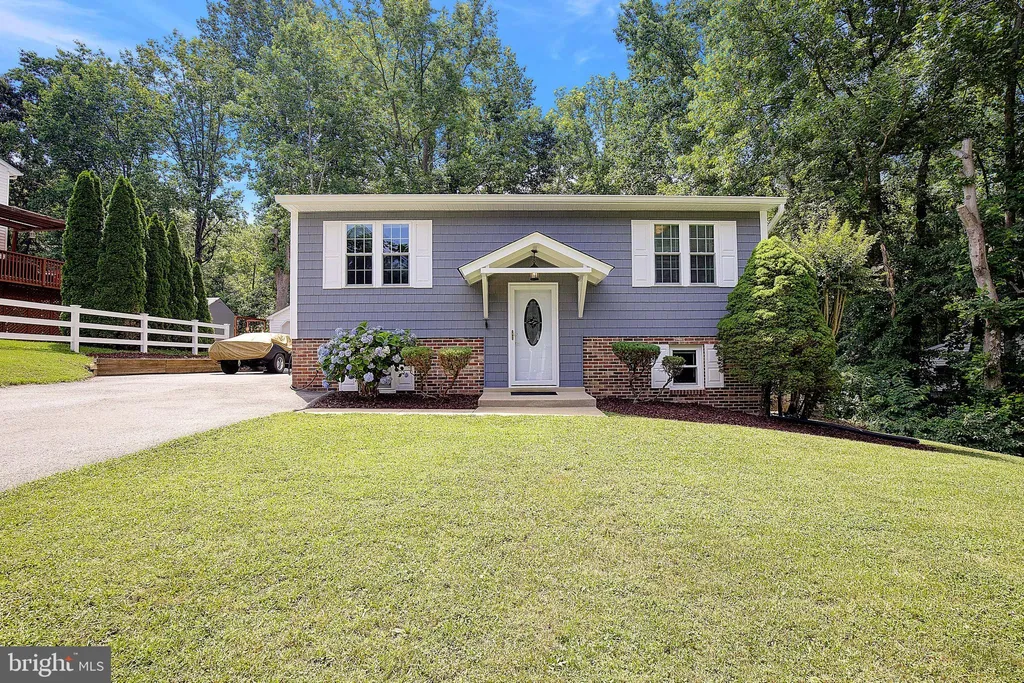 2735 Braeburn Lane, Chesapeake Beach, MD 20732