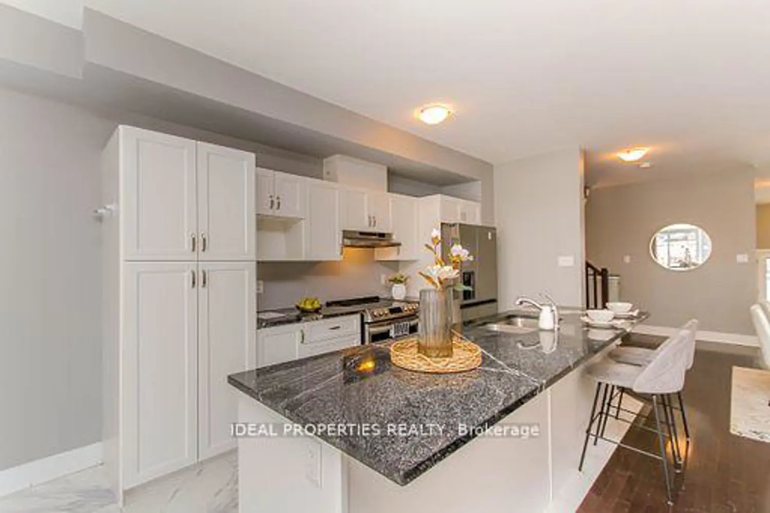 75 Antonakos Drive photo 5