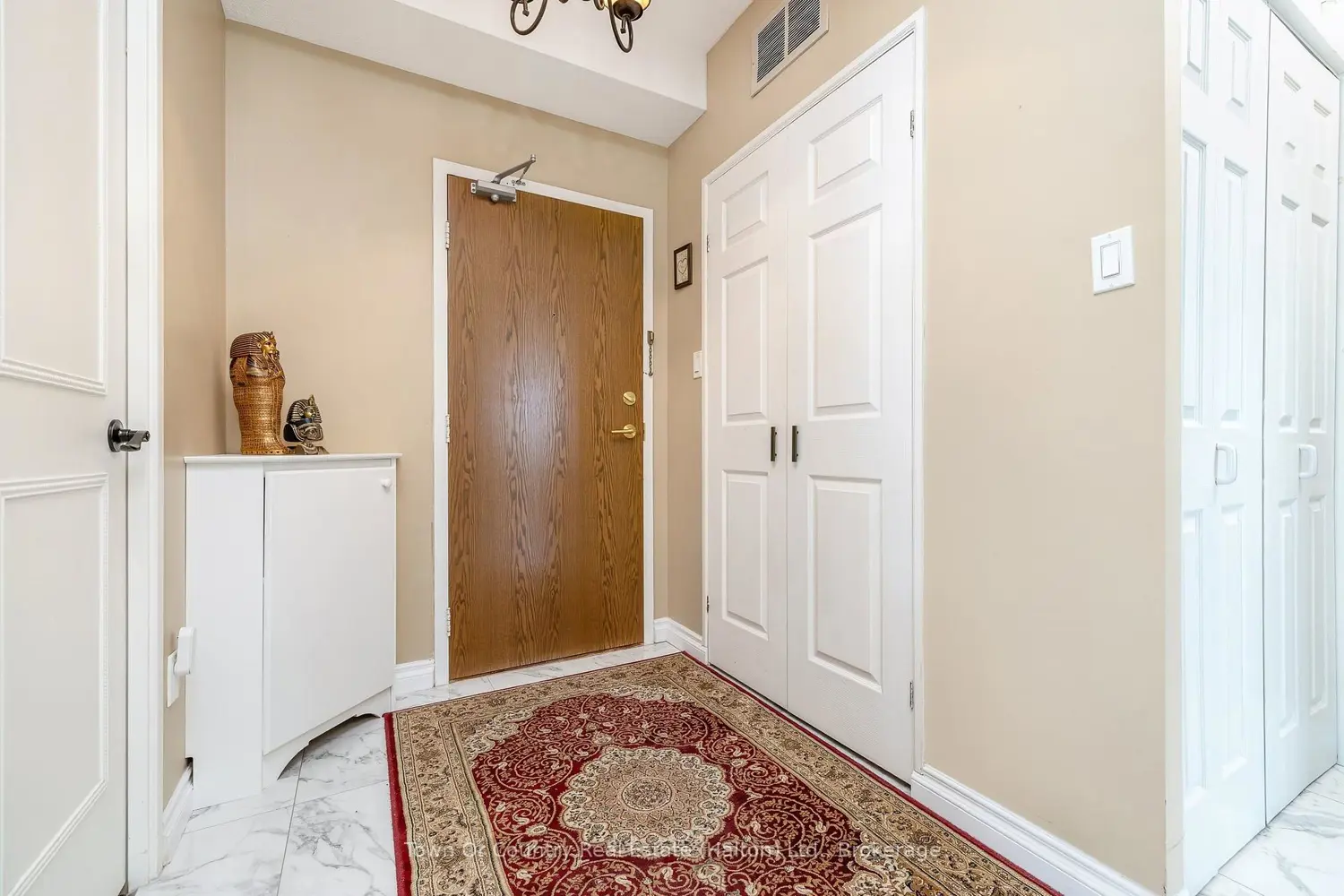5250 Lakeshore Road 1906