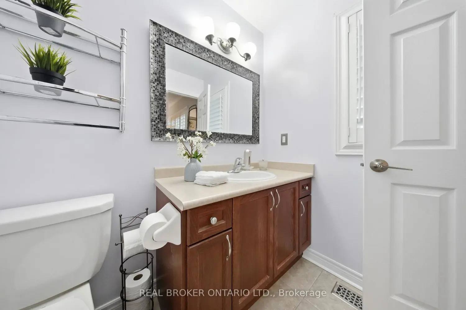 27 Harvest Hills Boulevard photo 4