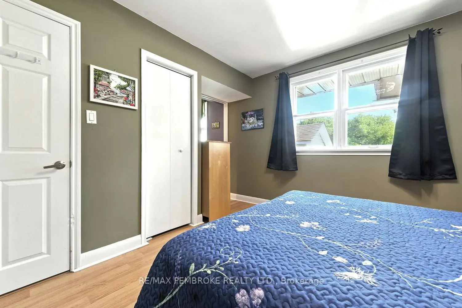 335 Willard Street photo 2