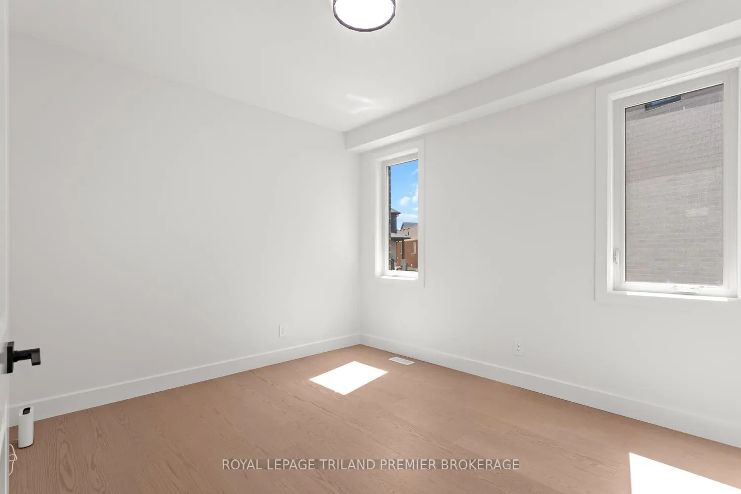 1378 Bush Hill Link photo 5
