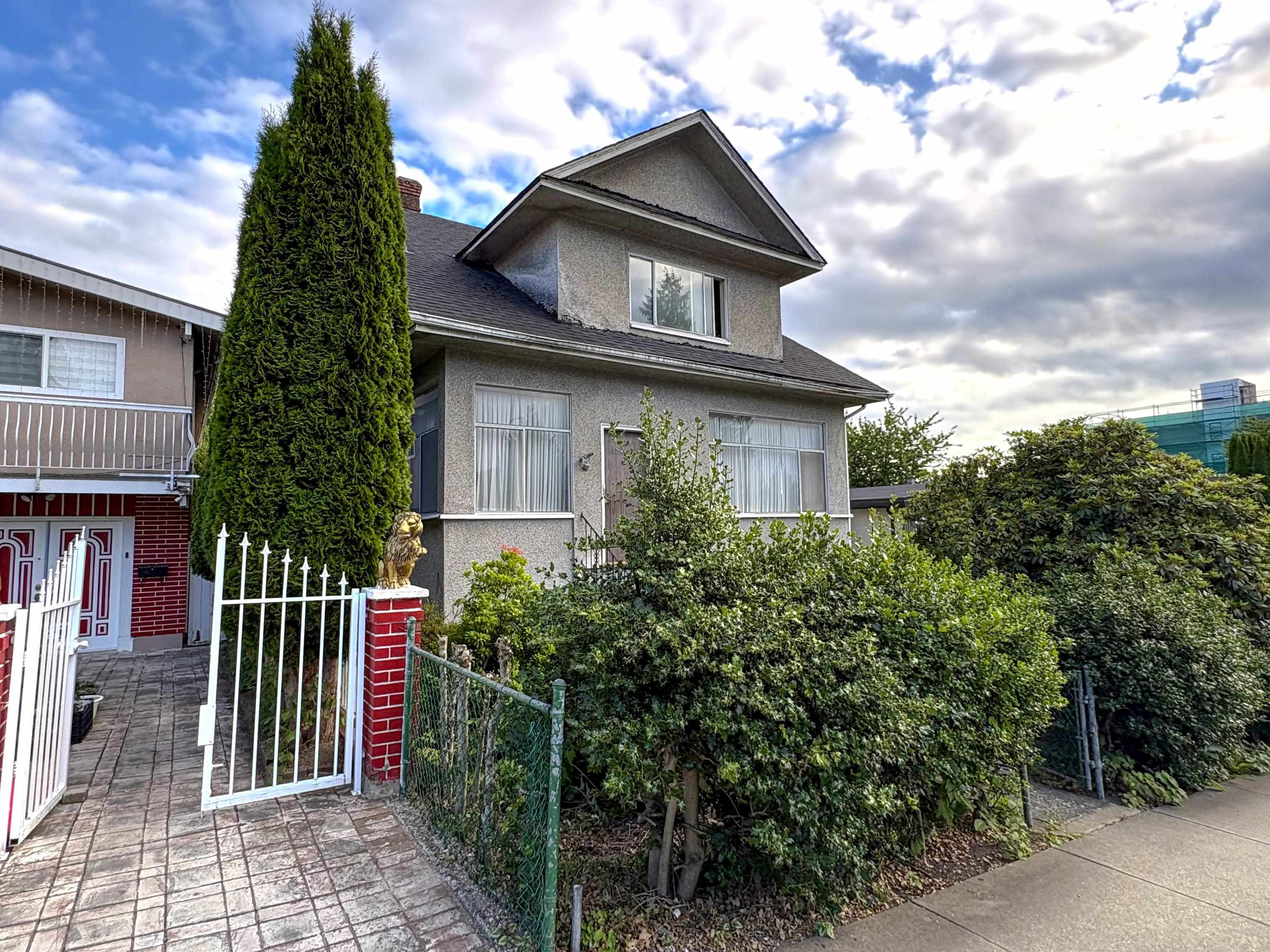 676 King Edward Avenue E, Vancouver, BC, V5V 2C9 photo 2