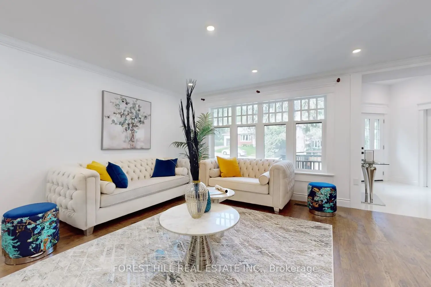 60 Hillview Drive photo 2