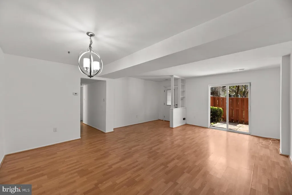 2344 Sun Valley Circle Unit 2-AB, Silver Spring, MD 20906 photo 3