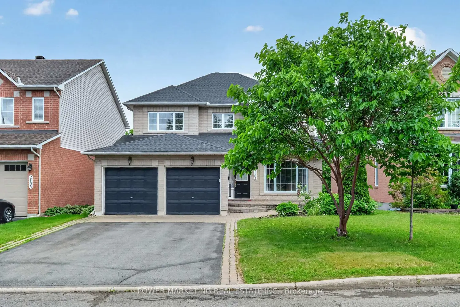 2165 Blue Willow Crescent