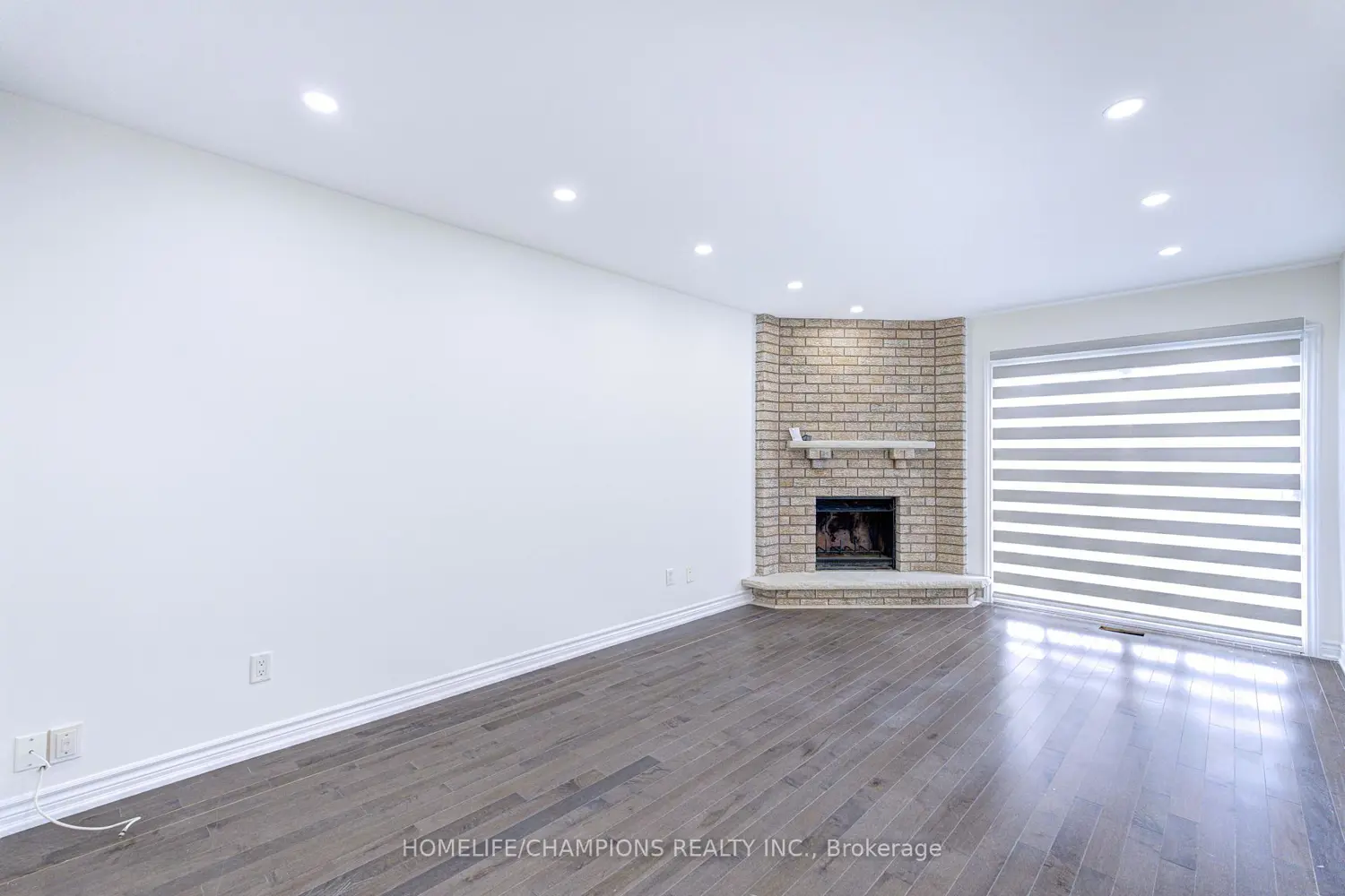 47 Randall Avenue photo 4