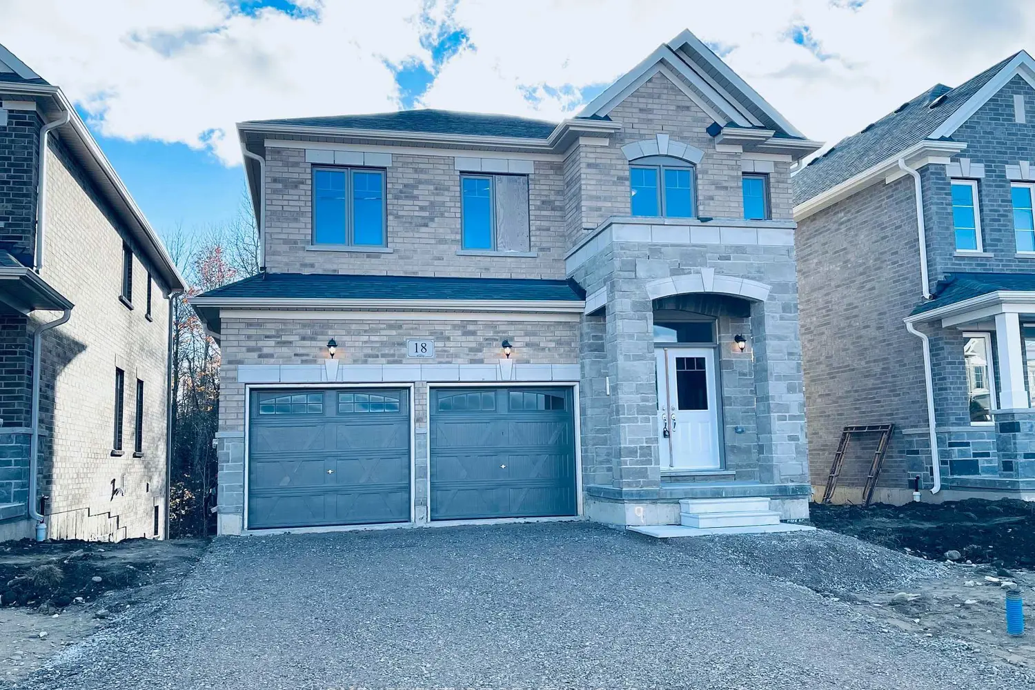 18 Aitchison Avenue photo 2