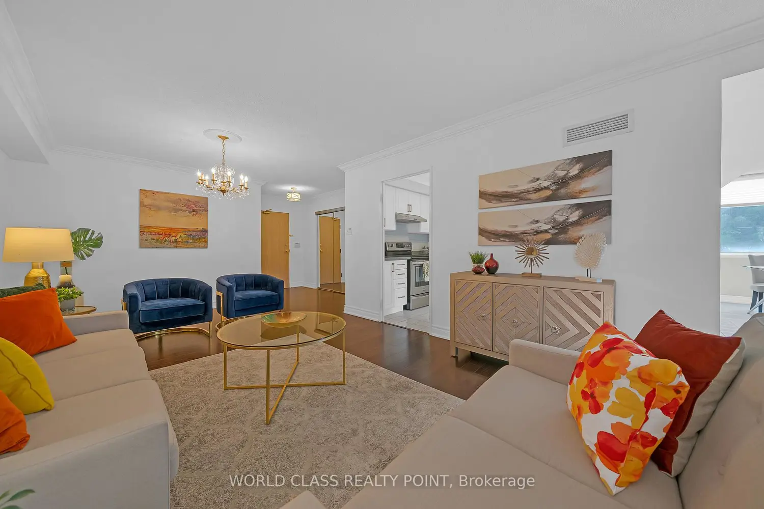 40 Harding Boulevard 201 photo 2