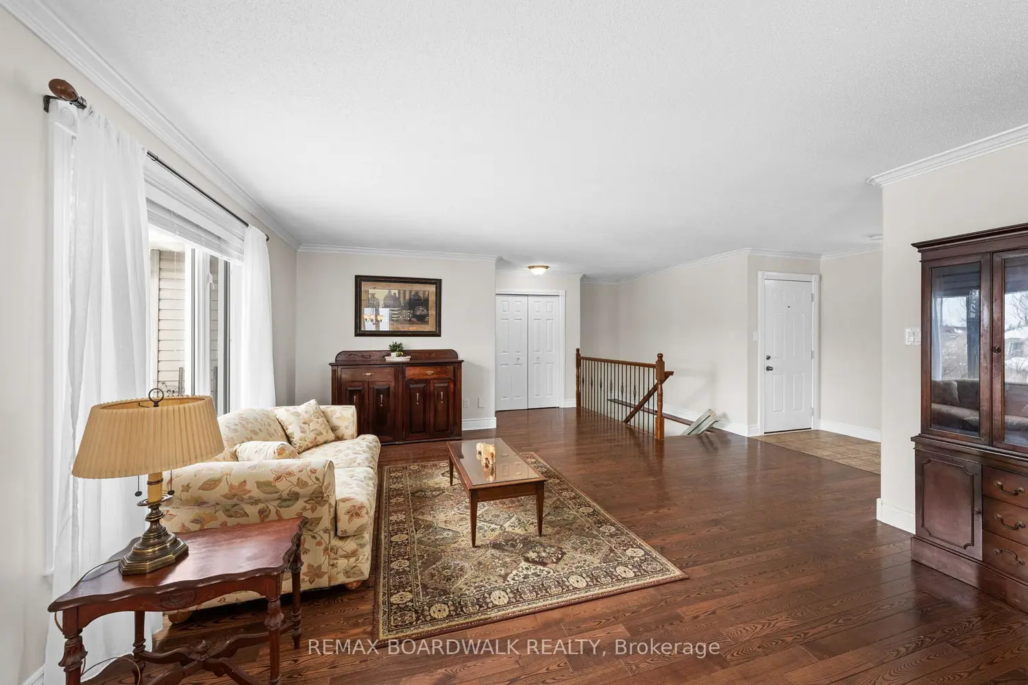 110 Templeton Court photo 4