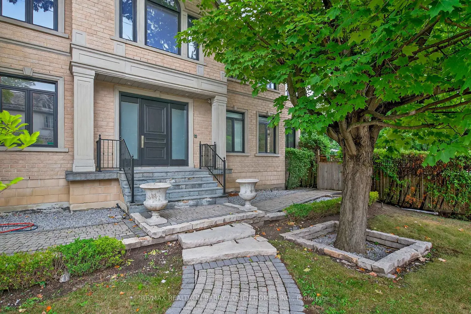 63 Gordon Road photo 4