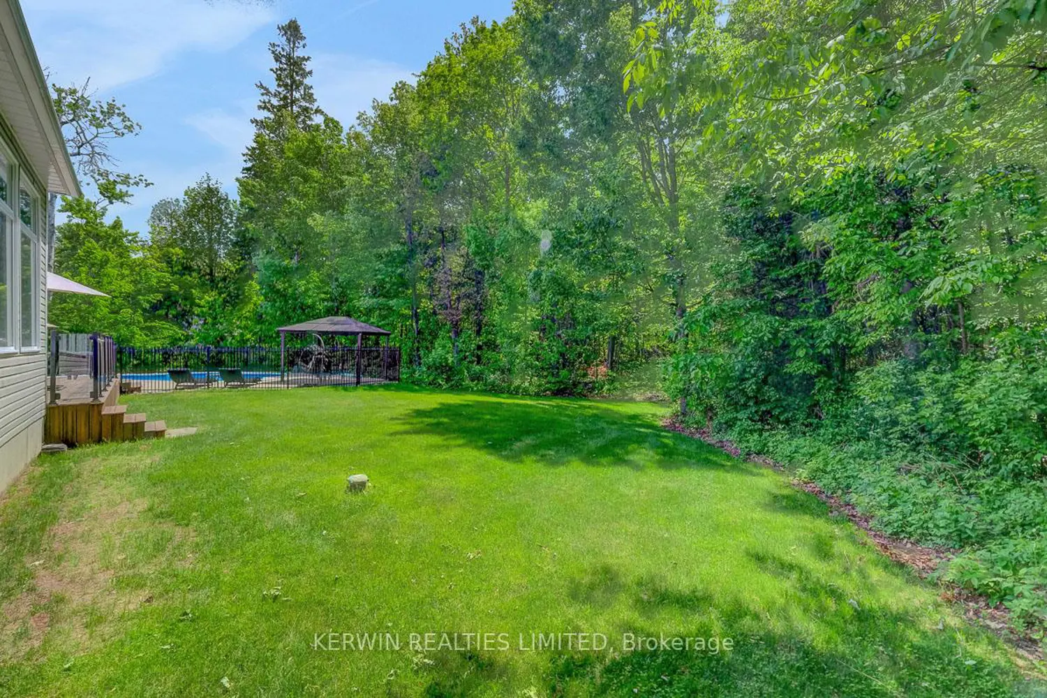 8 Kimini Drive photo 3