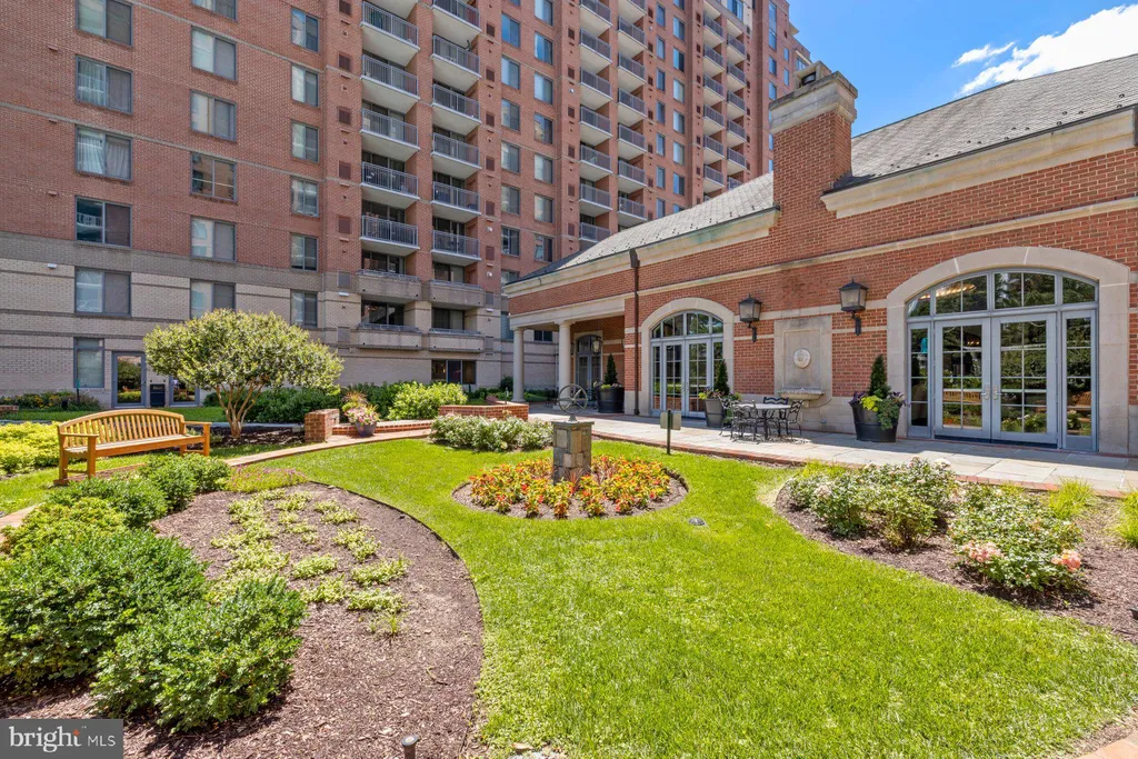 11710 Old Georgetown Rd. Unit 409, North Bethesda, MD 20852