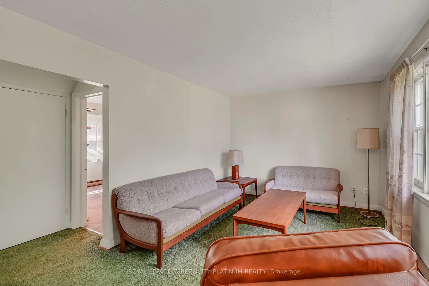 4 Sunray Crescent