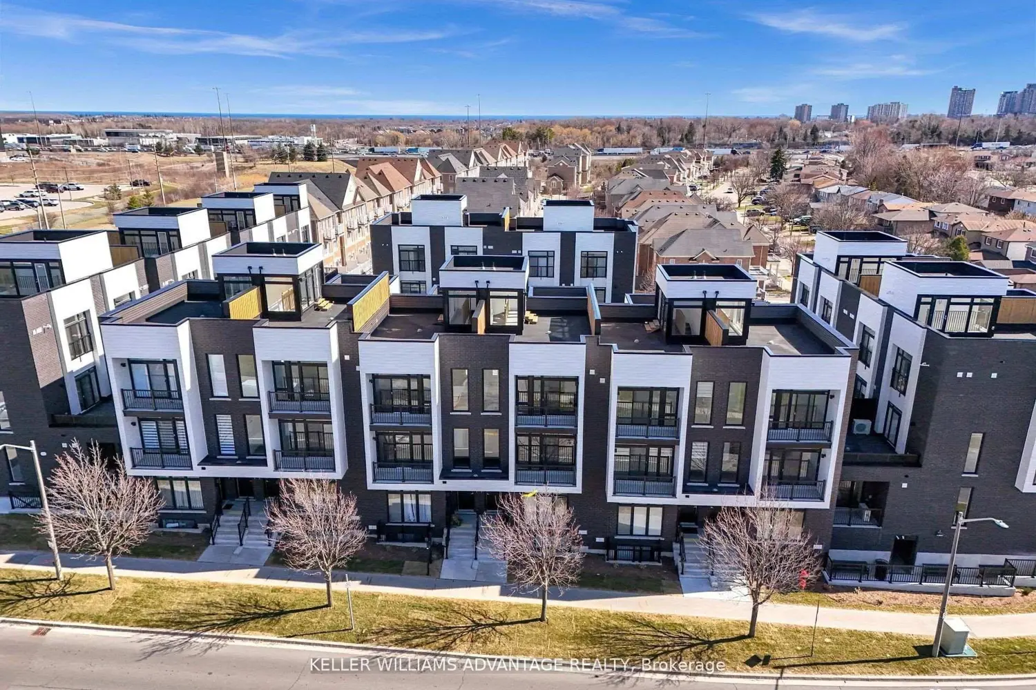 188 Angus Drive 26