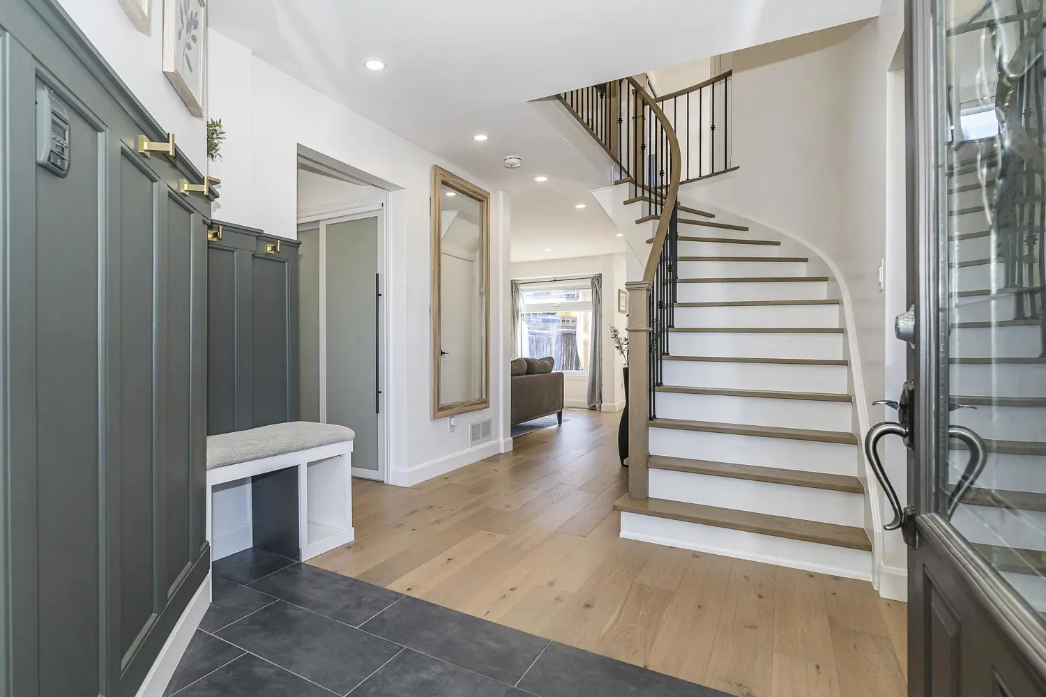 82 Reed Drive photo 3