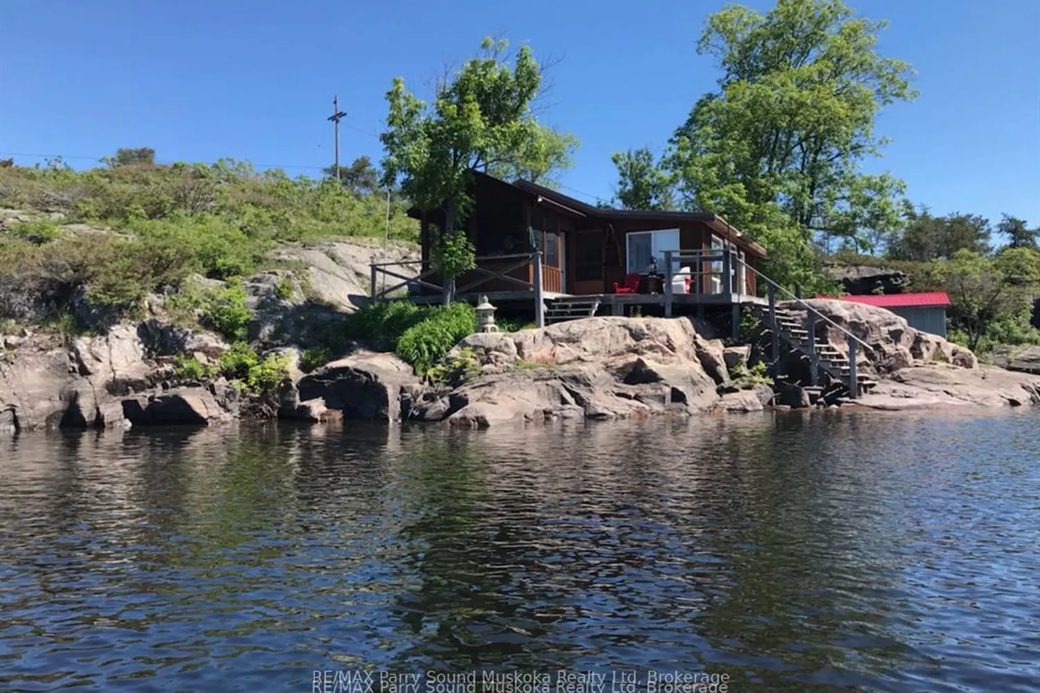 0 Pickerel River
