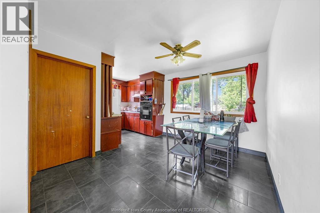 71 Danforth Avenue, Leamington, ON, N8H2P8 photo 5