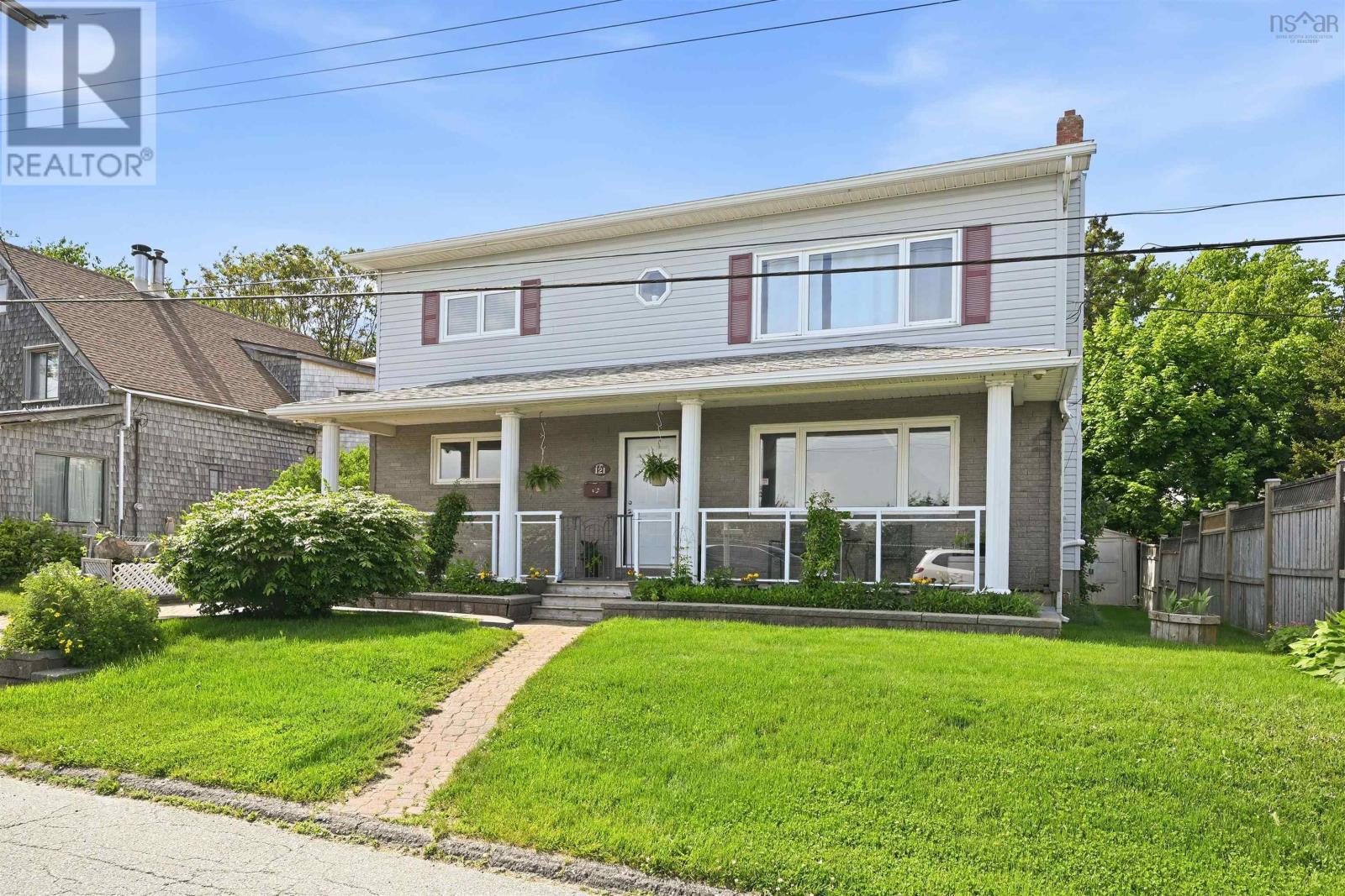 121 School Avenue, Halifax, NS, B3N2E1