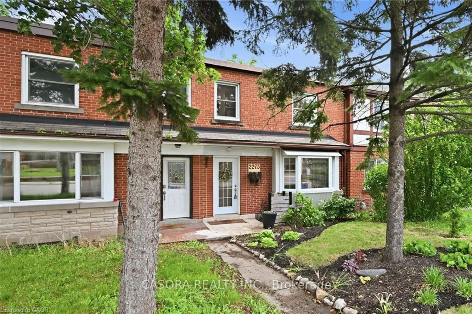2273 King Street photo 2