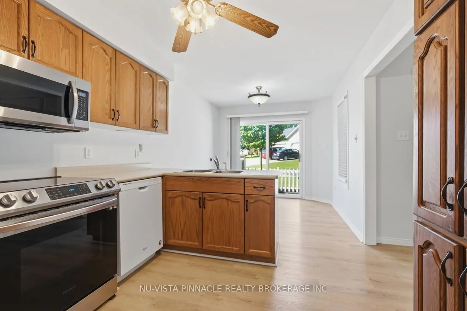 825 Shelborne Street 13 photo 4