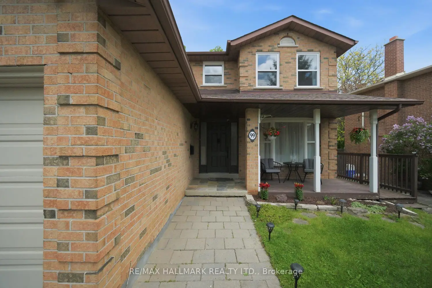 99 Carlson Drive photo 2