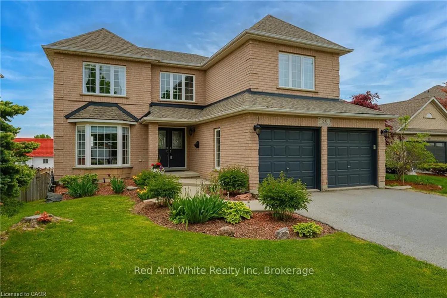 26 Shadyridge Place photo 2